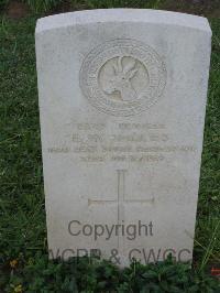 Dar Es Salaam War Cemetery - Wyles, F W